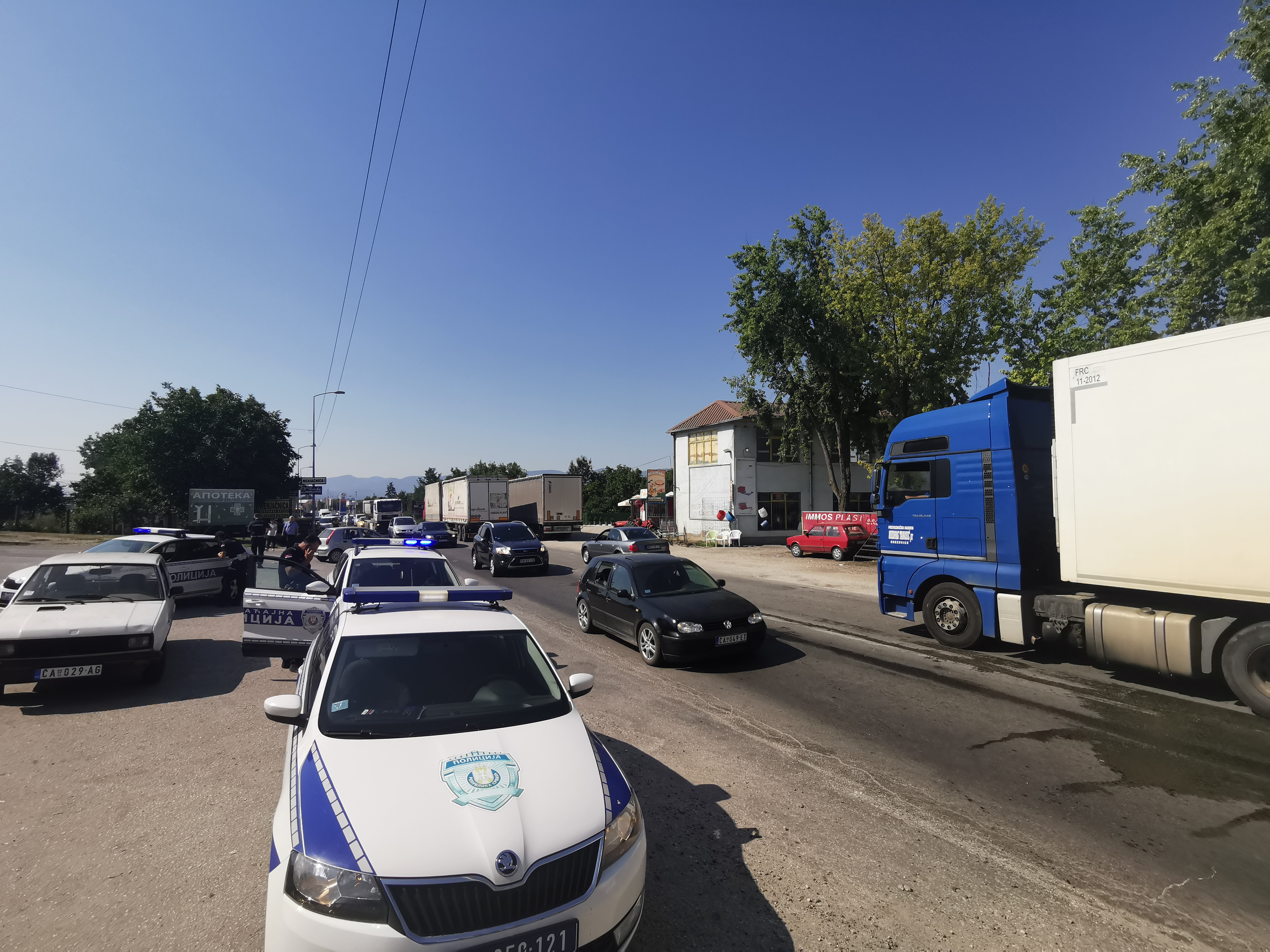 Тешка несрећа на Ибарској магистрали: Камион ударио у жену, на лицу места изгубила живот/ Фото: РИНА