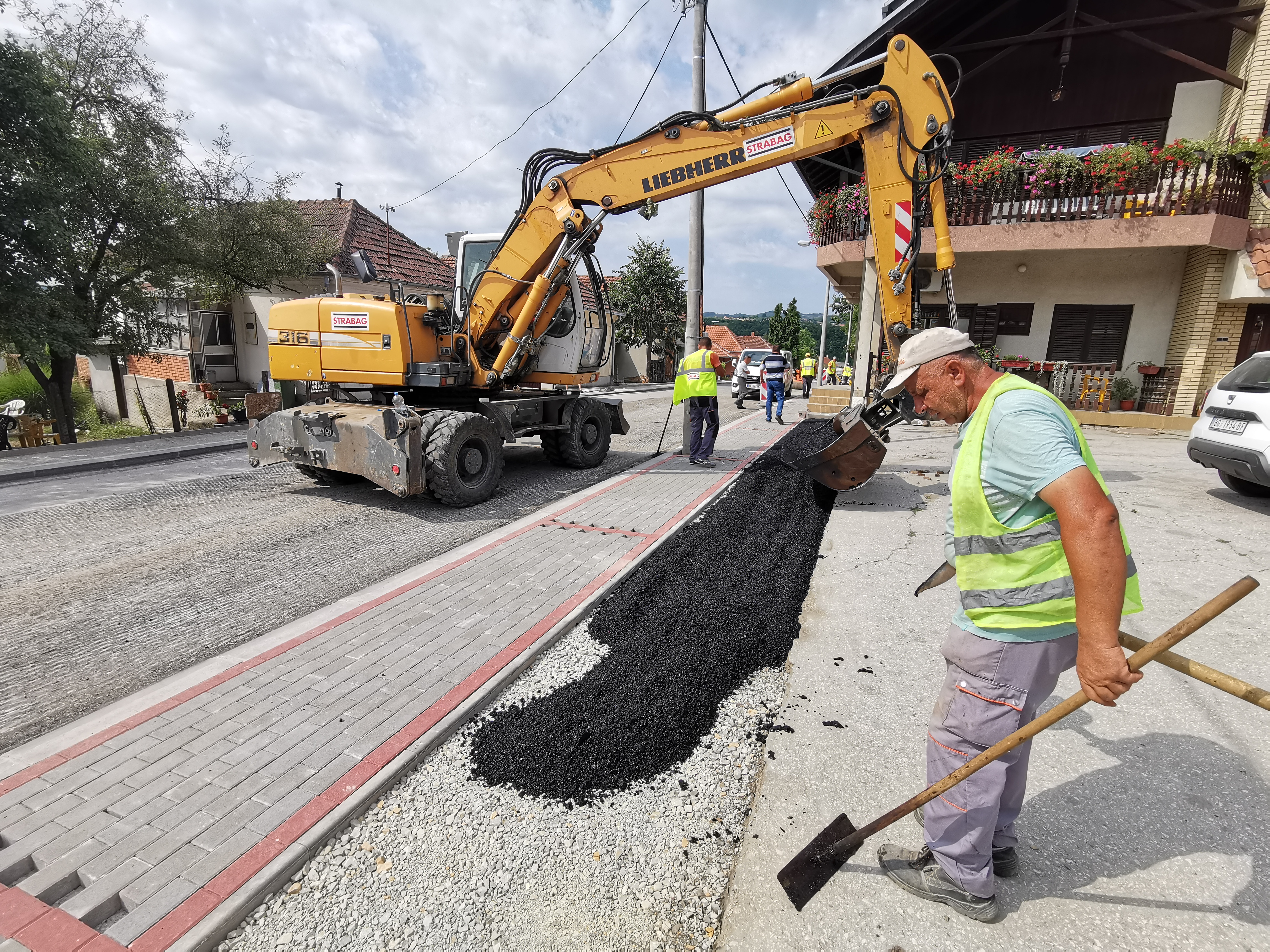 Завршава се реконструкција пута од Прањана до Такова, фото/ РИНА