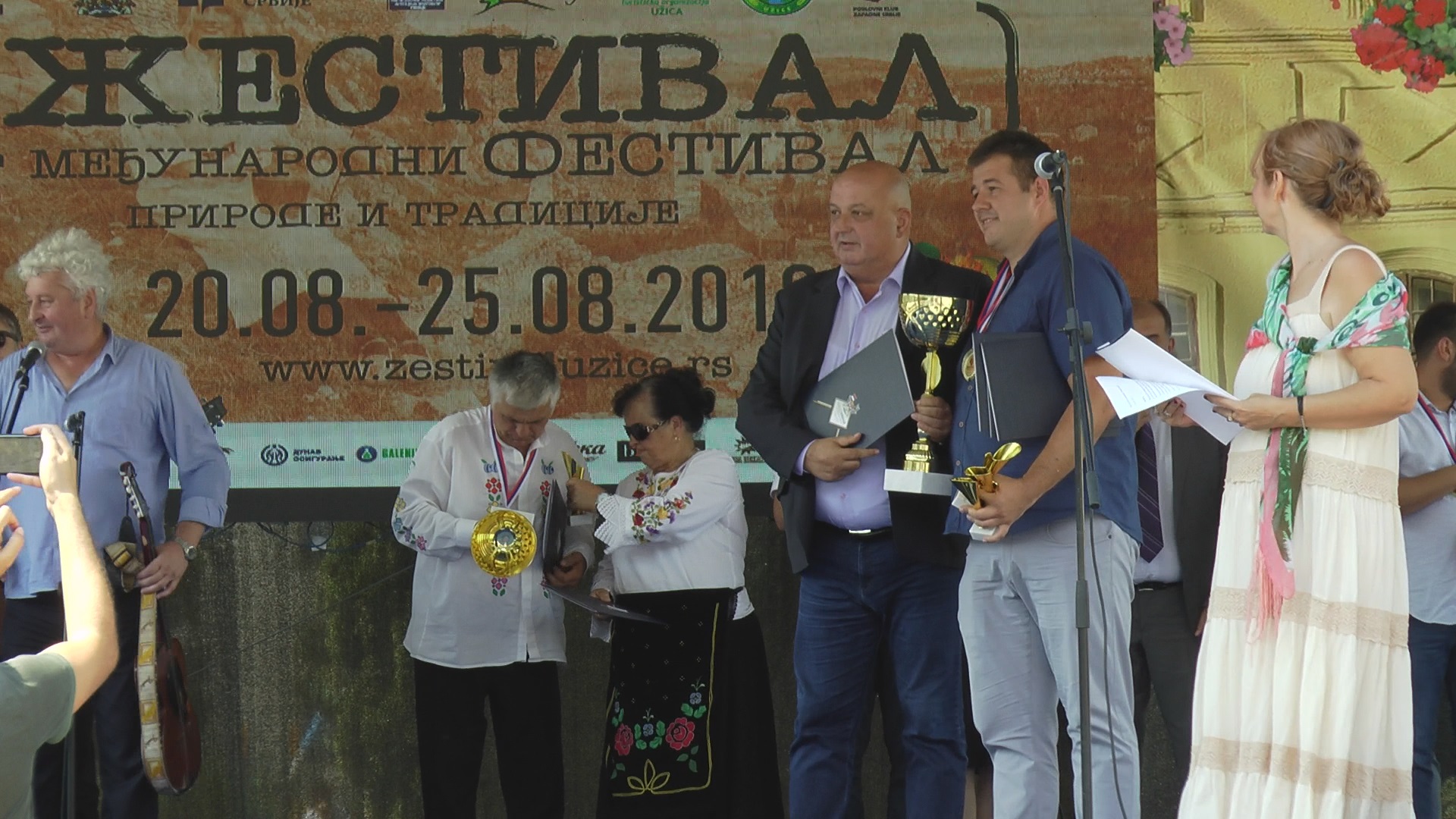 Корона вирус прекинуо велику манифестацију у Западној Србији: Због наглог скока заражених "Жестивала" отказан
