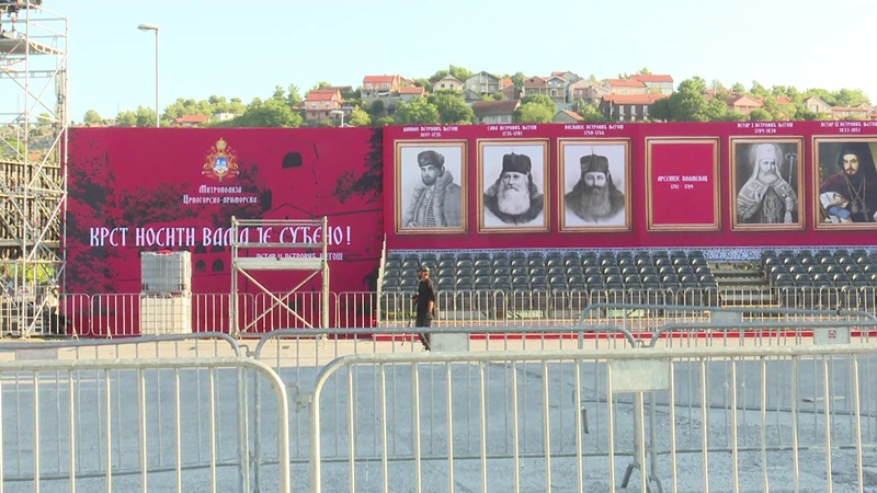Све спремно за долазак спрког патријарха у Црну Гору: Испред Храма Христовог васкрсења у Подгорици биће исписана историја (ФОТО)