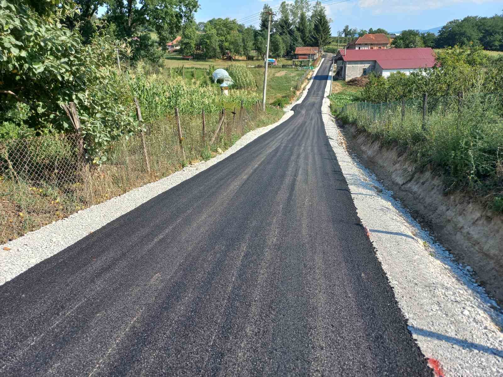 Завршен путни правац Дубље - Губеревци - Милатовићи: Вредност изведених радова износи 40 милиона динара