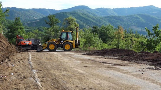 Због радова потпуна обустава саобраћајa на деоници Губеревци - Милатовићи