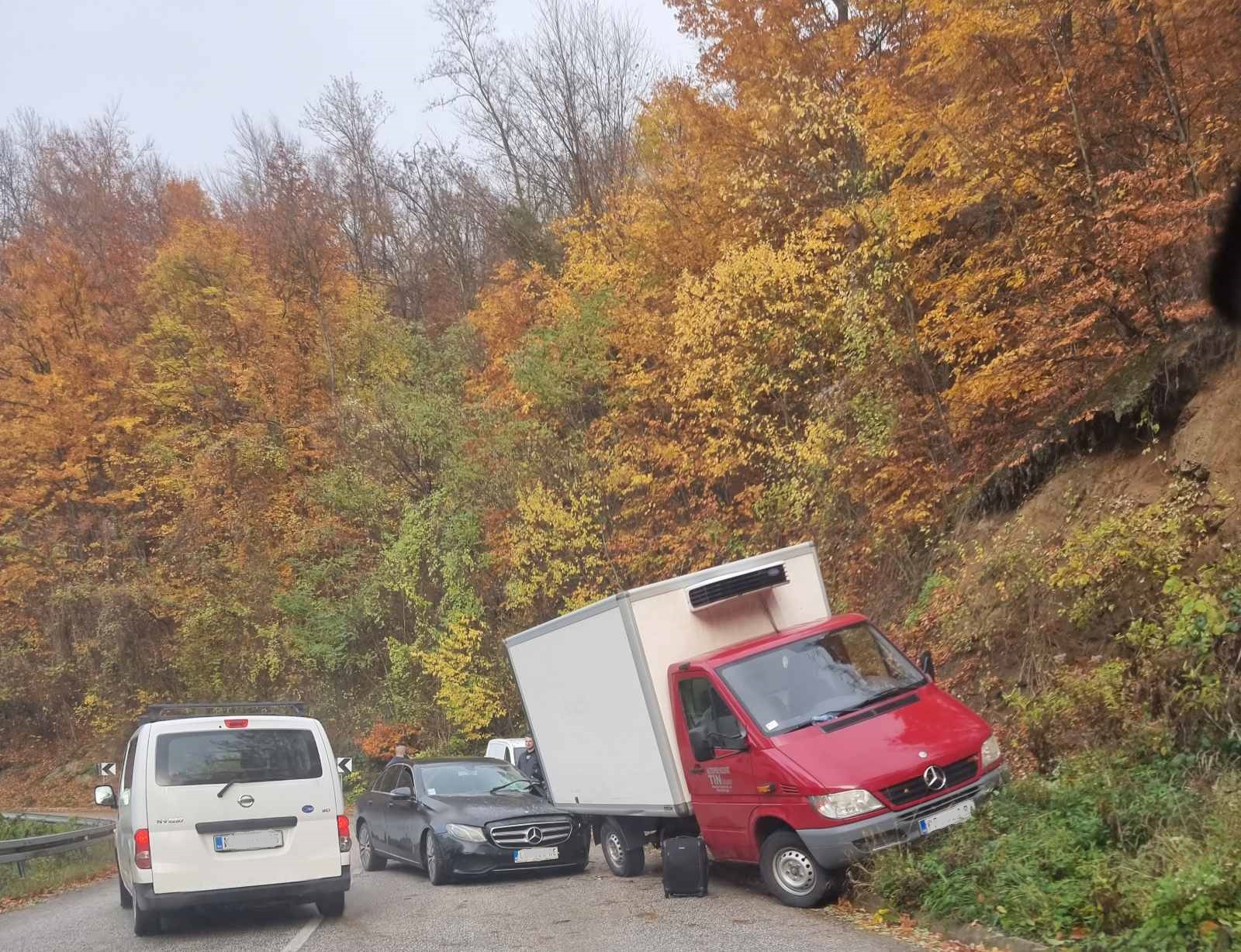 Два удеса на гучком путу/ Фото: РИНА