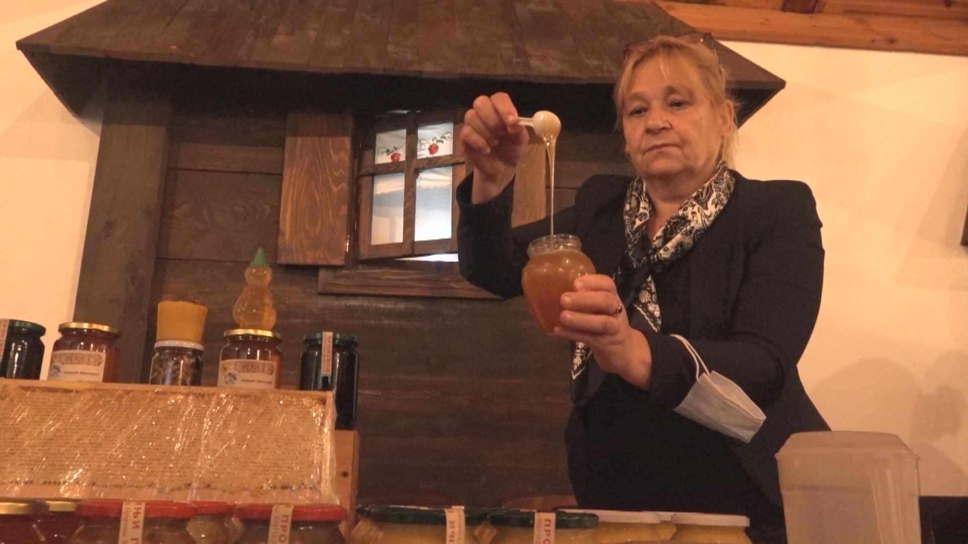 Згорели кајмак, ракија од дивље крушке, џем од љубичица/ Фото: РИНА