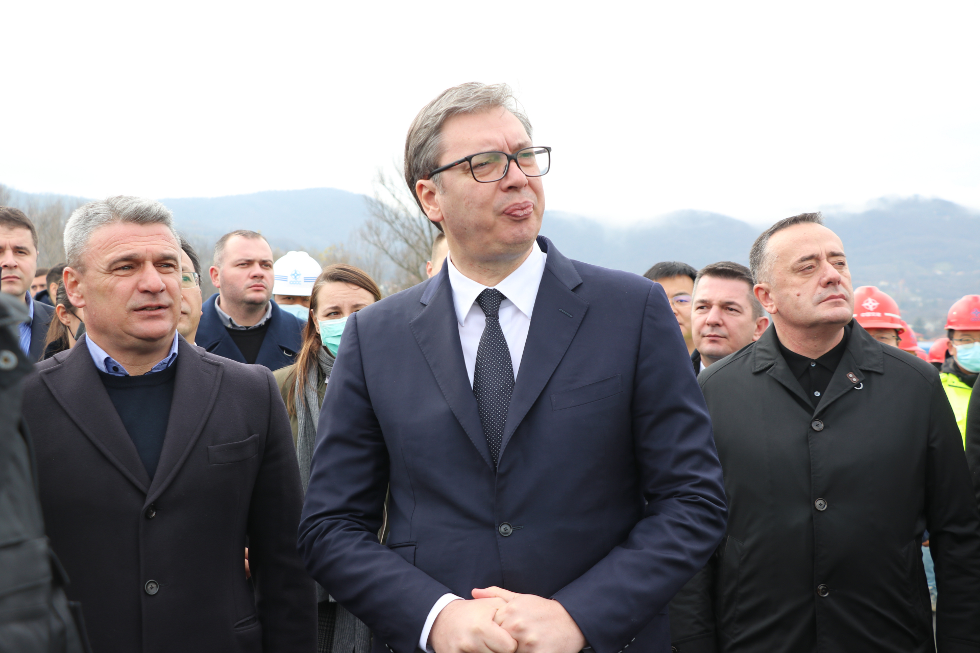 Сви путеви воде у Чачак, Вучић на изградњи аутопута од Прељине до Пожеге: Градимо све оно на шта се чекало читавих 50 година 