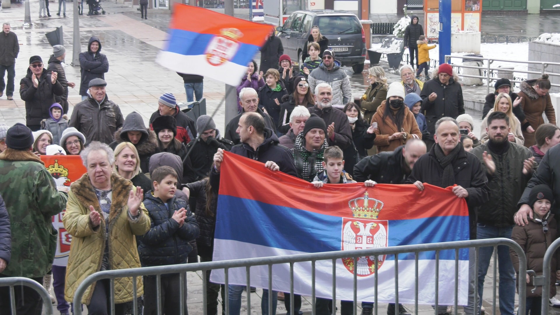 Град у коме је најбољи тенисер света освојио први турнир устао на ноге: Чачак послао јасну поруку целом свету да знају ко је Ноле, симбол слободе и срце Србије (ФОТО)(ВИДЕО)