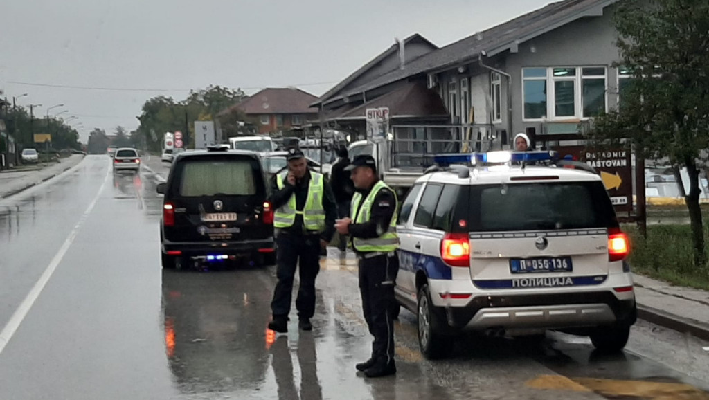 Заплењена огромна количина дроге на граничном прелазу Гостун: Полиција претесла аутомобил и пронашла 13 килограма марихуане