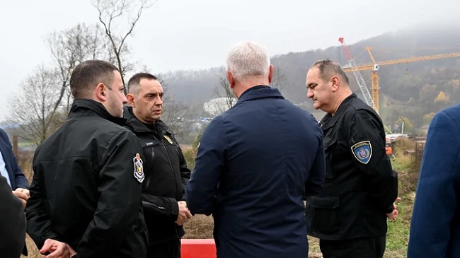 Ово је прави начин како треба да функционишемо, Вулин: Председник Вучић успео да окупи читаву државу у заштити Лучана