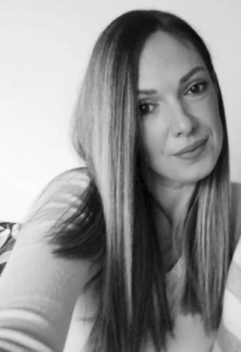 Млада Војка из Чачка бори се за живот: Неопходно скупити преко 20.000 евра за лечење у Турској, моле се сви који су у прилици да помогну колико могу 
