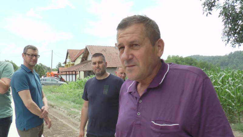 Почела реконструкција пута кроз Ракову оштећеног током изградње аутопута, фото: РИНА