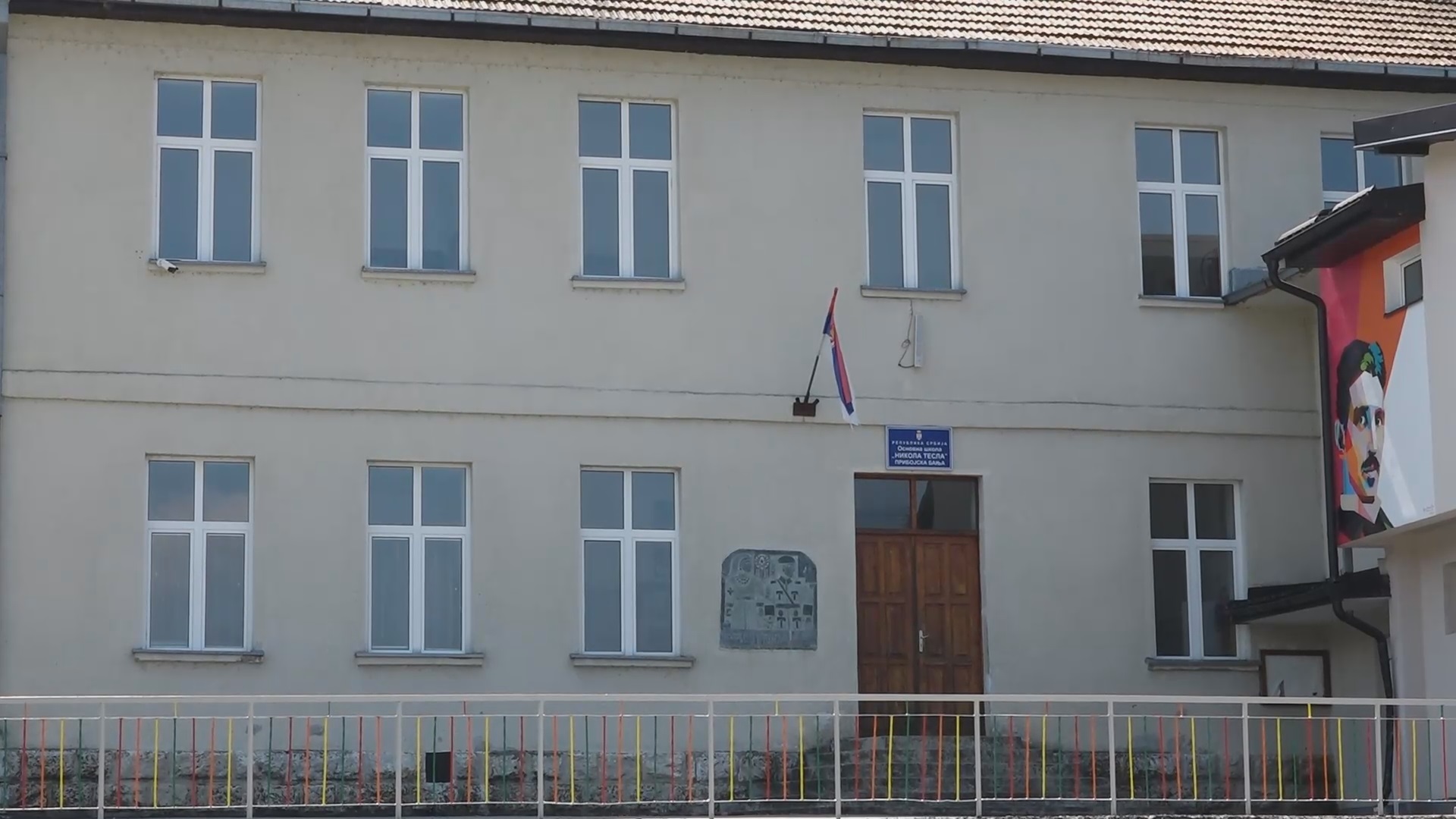 Важи за најстарију основну школу у западној Србији, непрекидно ради дуже од једног ипо века: Коначно ће имати разлог да заблиста у новом руху (ФОТО)