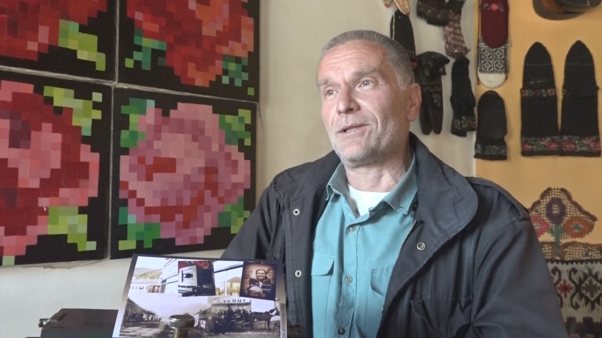 Ово је право чудо технике, фотоапарат стар 100 година и данас ради као швајцарски сат: Налази се у најстаријој кафани у Драгачеву и чува ратне тајне партизанских одреда/ Фото: РИНА