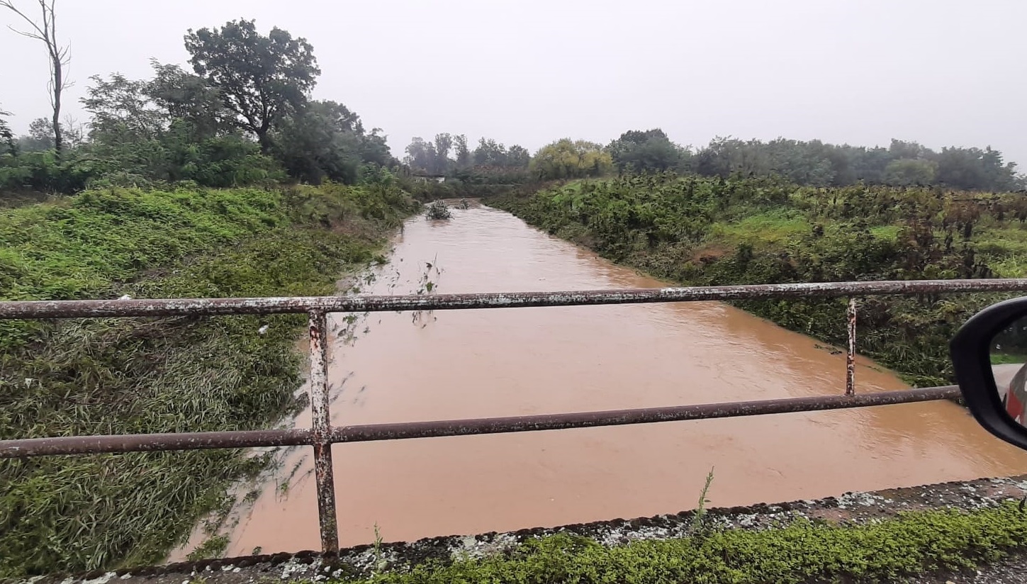 Потопљено село Катрга код Чачка, излиле се Бресничка река и Жутаја, фото: РИНА