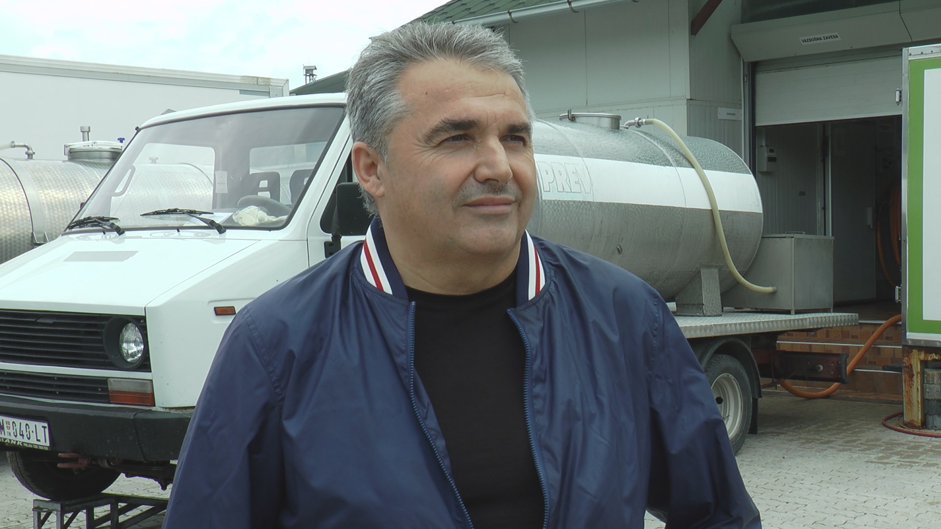 Старчевићи из Прањана сада имају јединствену млекару и несвакидашњи деликатес, фото: РИНА