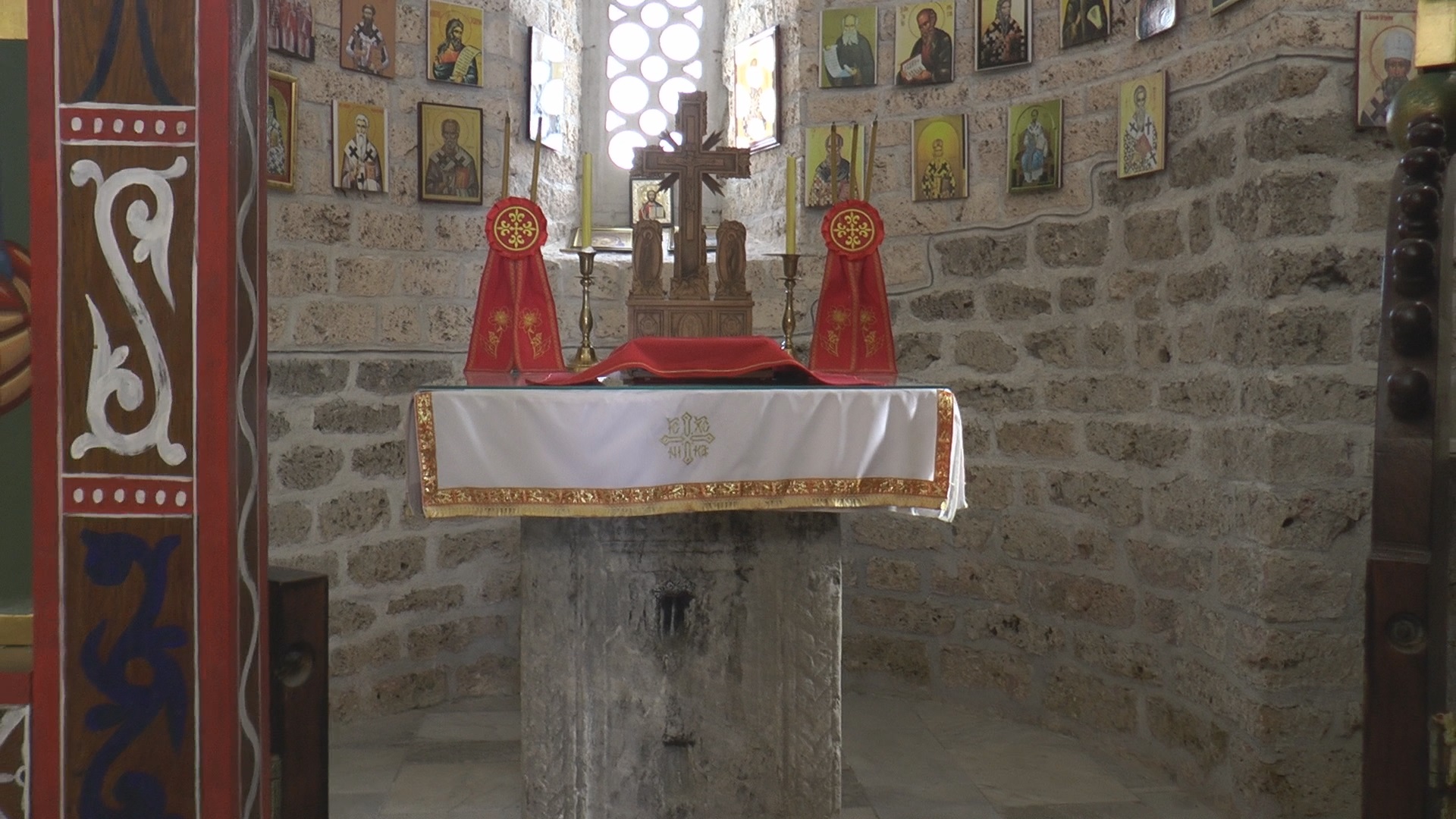 Ovo je srpska svetinja u kojoj se i danas nalaze mošti tri potomka loze Nemanjića: Manastir Davidovica na samoj granici sa Crnom Gorom/ Foto: RINA