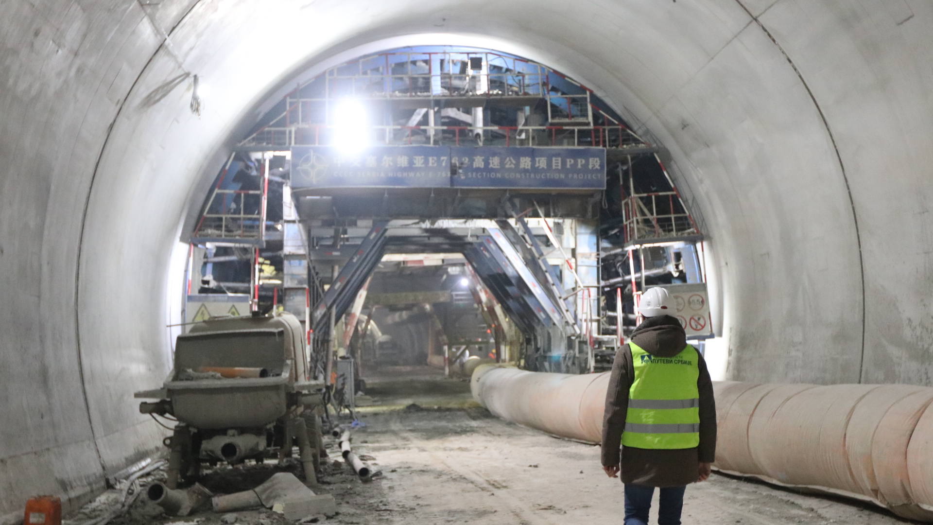 Samo 100 metara nedostaje do probijanja dva najzahtevnija tunela u Srbiji, Vesic najavio: Deonica od Pakivraća do Požege biće završena do kraja godine/ Foto: RINA