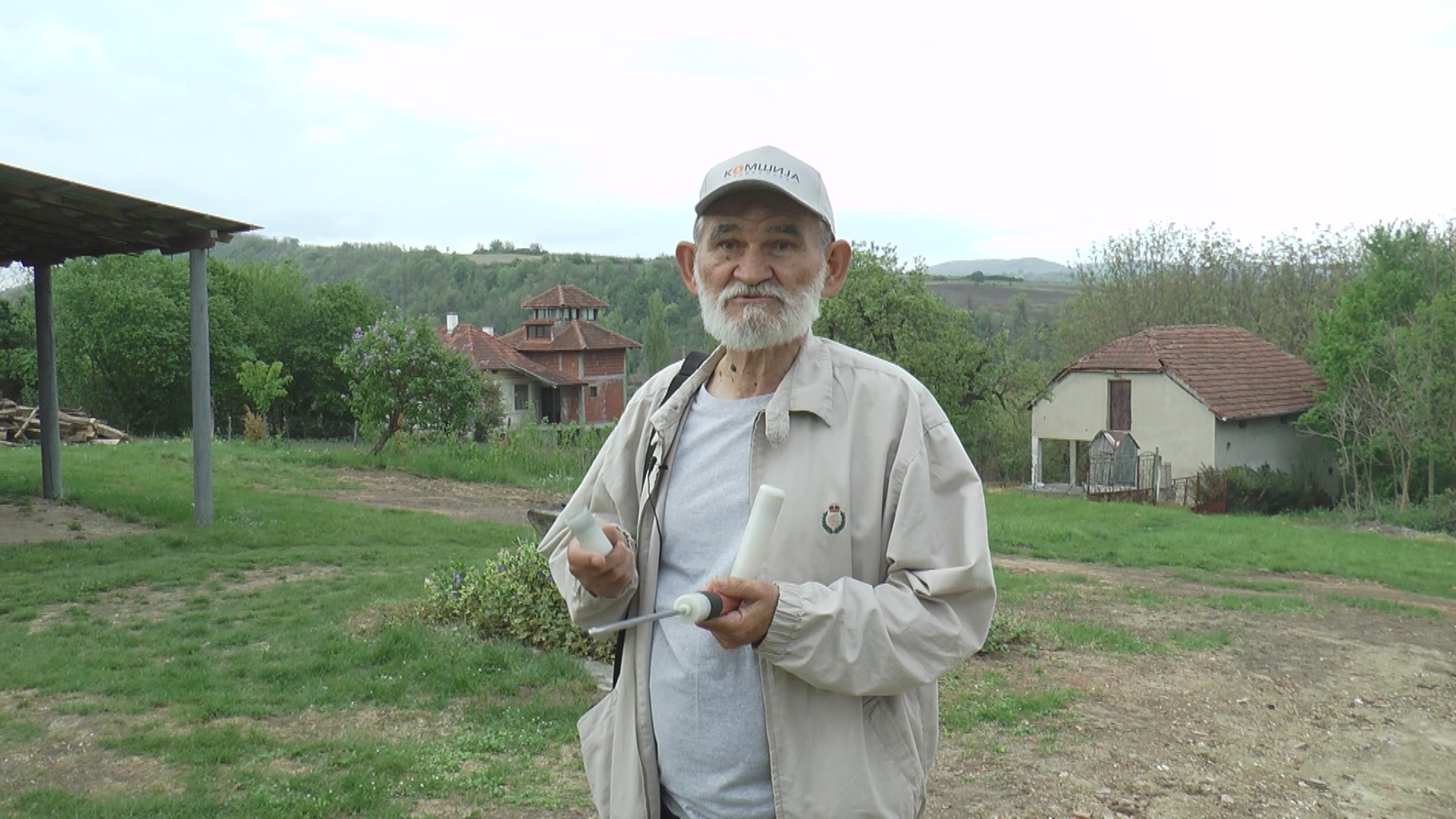 Čovek genije iz sela Mala Sugubina kod Trstenika, njegov IQ je 203: Nebojša je konstruktor čuvenog menjača na jugu 45, jedini je primljen u tim nekadašnje "Zastave" bez dana radnog staža (FOTO)