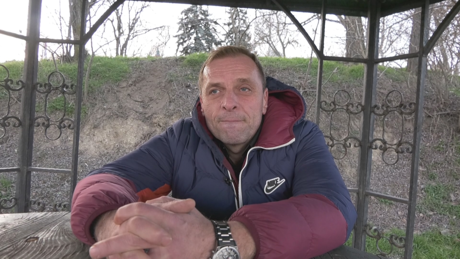 Radivoj iz Rume najlepše stihove posvetio majci i jednoj ženi koje vše nema/ Foto: RINA