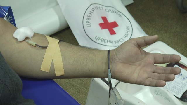 Marku iz Čačka neophodni donori trombocita: Učeniku četvrte godine Tehničke škole dijagnostikovana leukemija