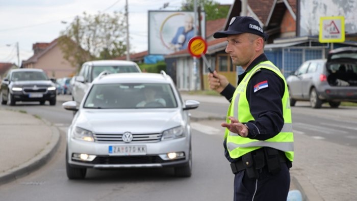 Policija izašla na ulice i pojačava kontrolu učesnika u saobraćaju: Akcenat stavljen na ova dva prekršaja