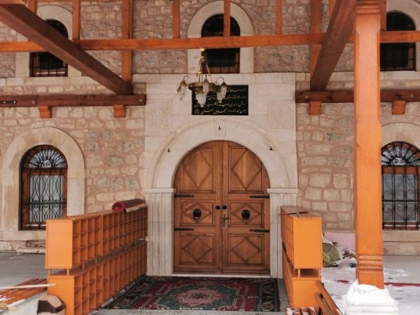 Ovo je jedina carska dzamija u Srbiji, izgradjena od belog kamena: Specifična po svojoj veličini i lepoti i danas je simbol Sjenice (FOTO)