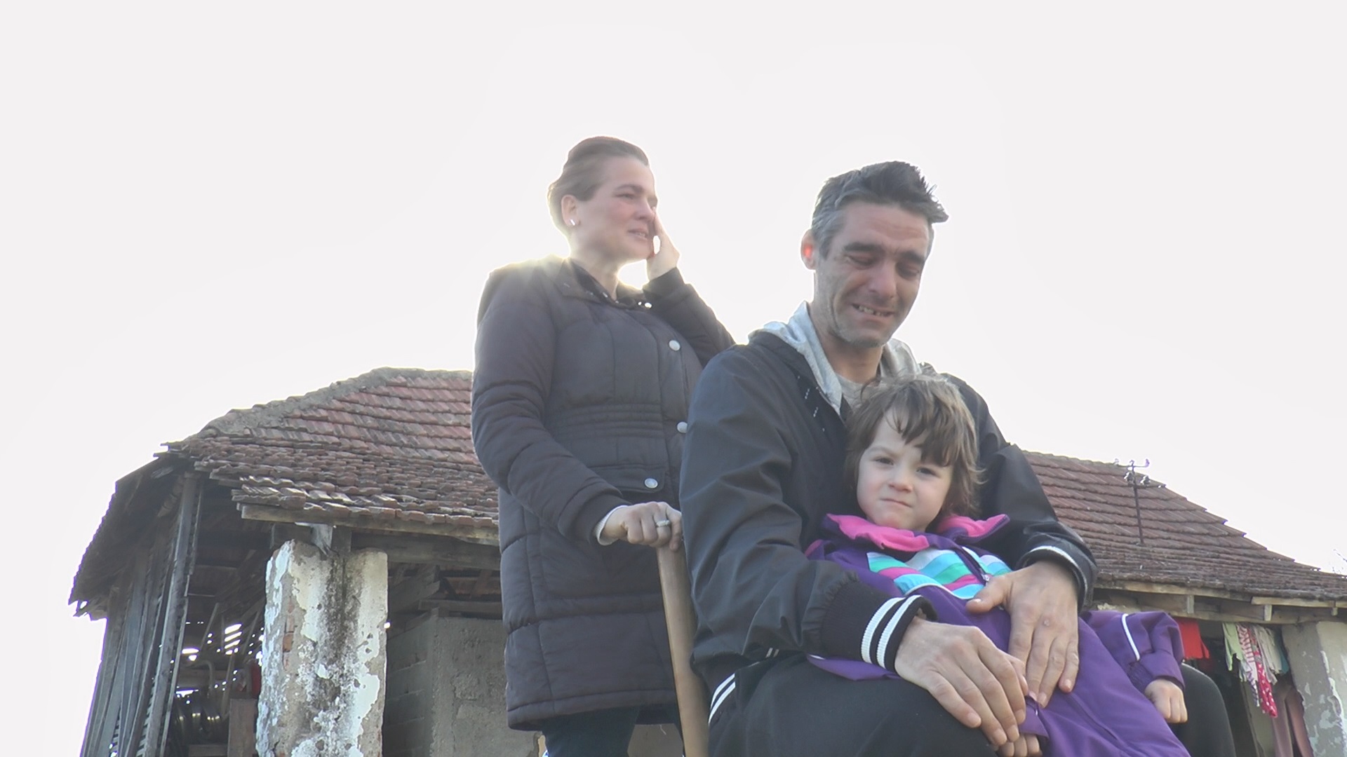 Radio je najteže fizičke poslove da prehrani četvoro dece / foto: RINA