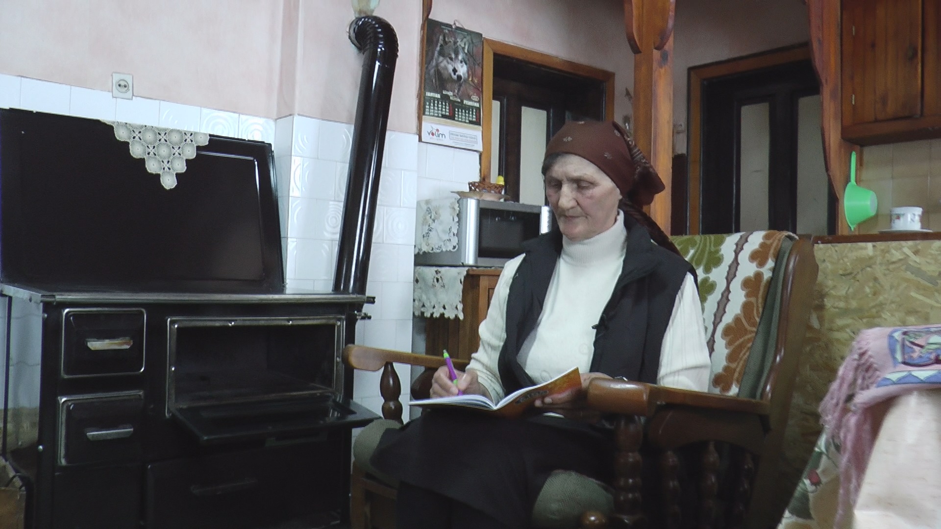 Baka Milojka bila je čudo od deteta a pred njenim talentom zanemeo je i učitelj / foto: RINA
