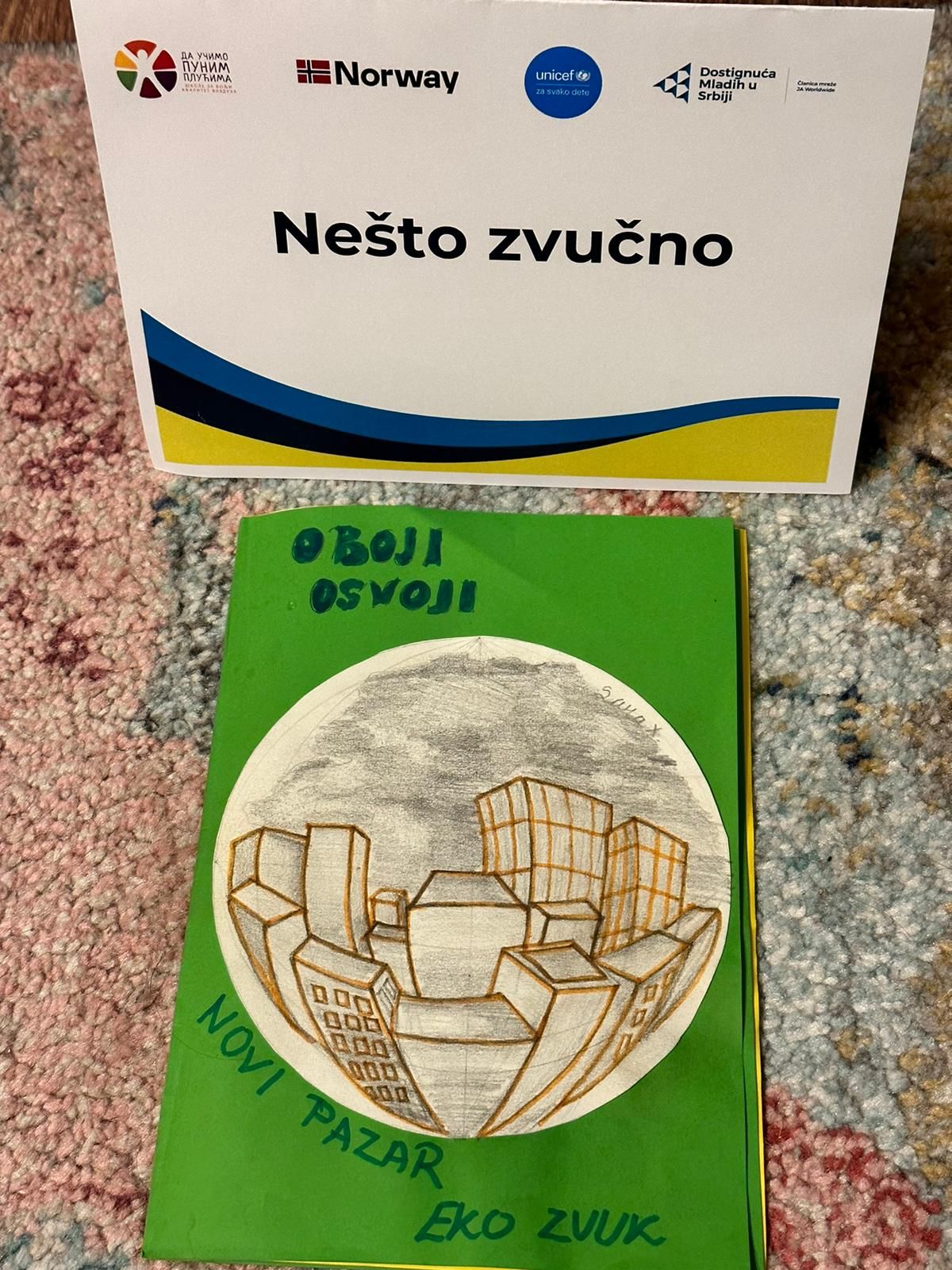 Ove devojke su ponos Novog Pazara: Osmislile način da i najmlađe upoznaju kako da zaštite životnu sredinu i smanje zagađenje vazduha, značaj njihovih Eko bojanki prepoznao i UNICEF/ Foto: RINA