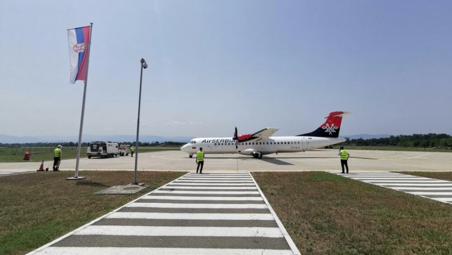 Odlične vesti za sve one koji žele avionom do primorja: Ponovo radi aerodrom, uskoro kreću letovi iz Lađevaca ka Tivtu