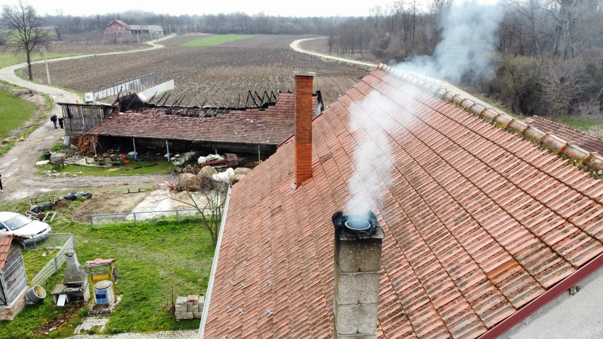 Nakon vatrene stihije na imanju Blagojevića ostalo je zgarište / foto: RINA