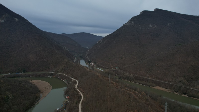 Ovaj podvig vas neće ostaviti ravnodušnim: Glumac Mikica Petronijević krenuo na hodočašće dugo 600 kilometara, ima plemenit razlog za to (FOTO)