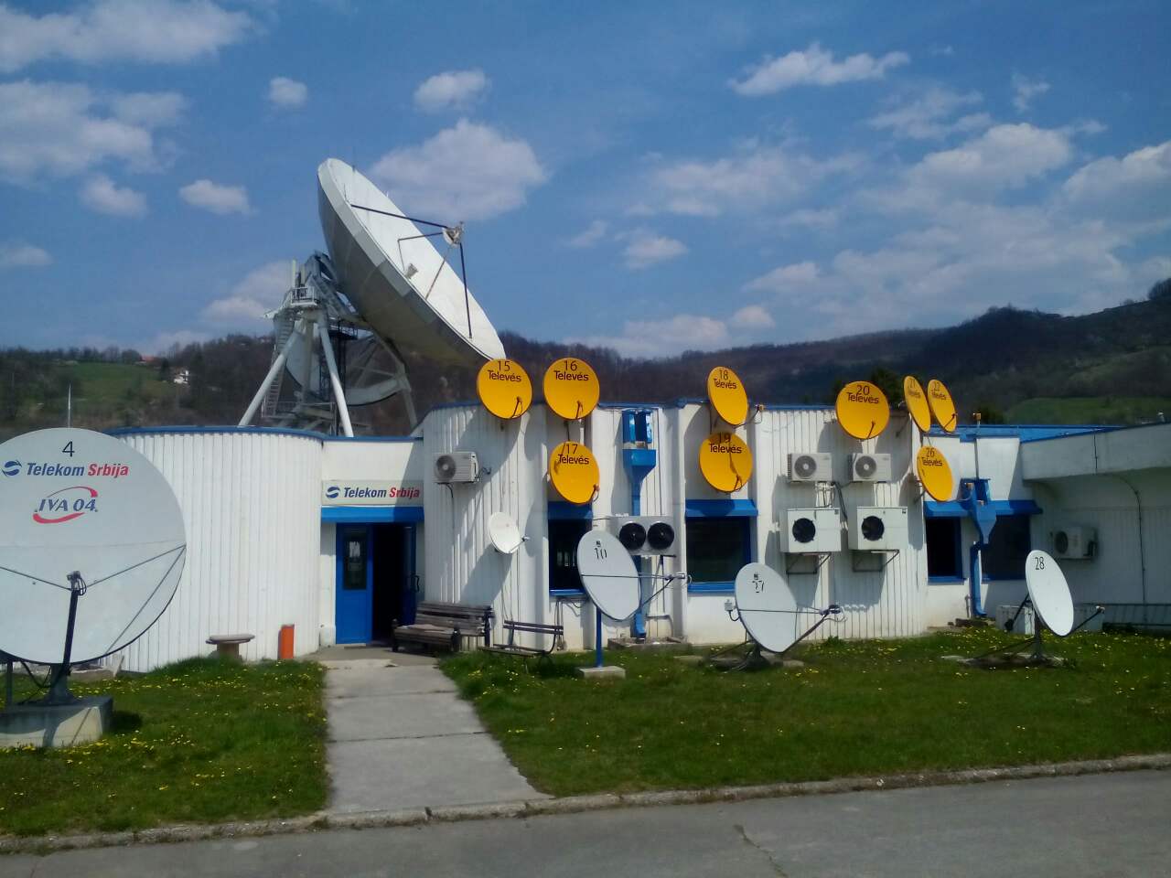 Vaso je samo jednom odlukom sprečio veliku tragediju: Sateliti u Prilikama bombardovani na današnji dan pre 24 godine, stanica je služila na ponos čitavoj Jugoslaviji