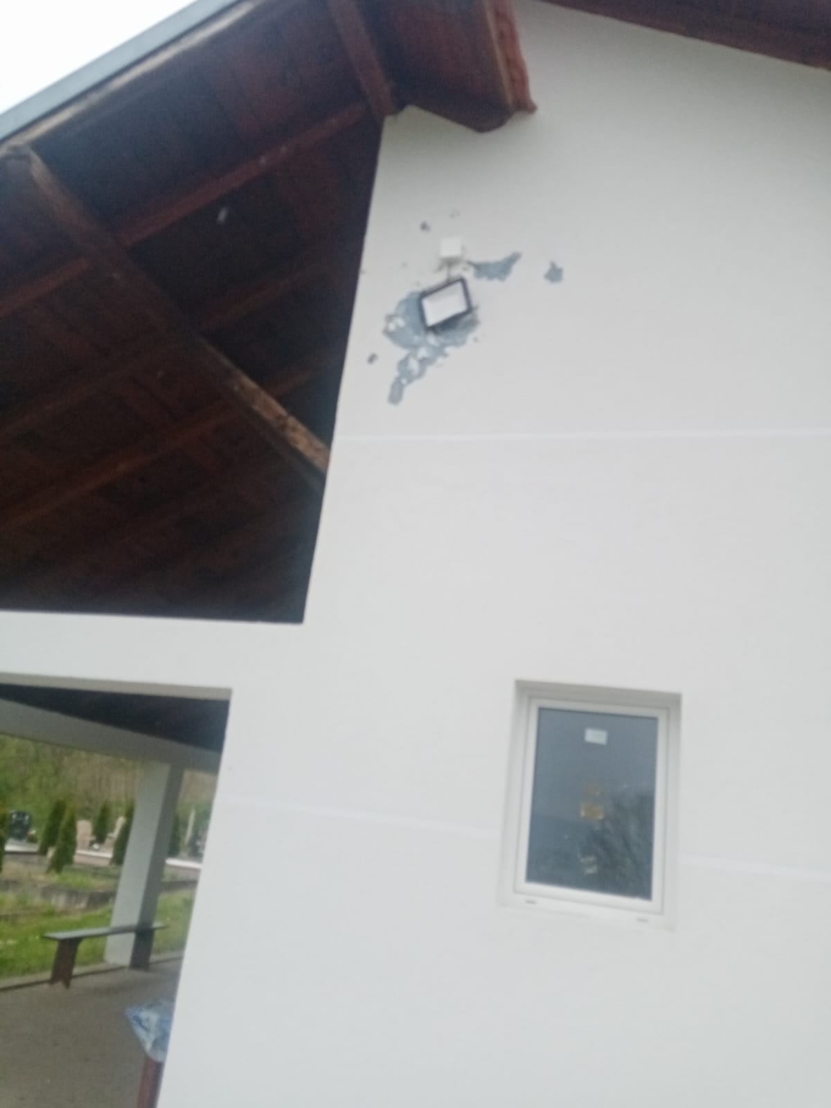 Sramotan vandalizam u čačanskom naselju Ljubić / foto: RINA