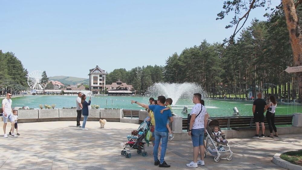 Samo dva klika i već ste započeli avanturu snova: Iz fotelje možete da rezervišete karte za najlepše turističke lokalitete Zlatibora, ovo će vas posebno oduševiti