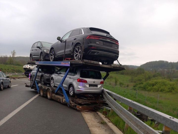 Na auto-putu Miloš Veliki otkačila se prikolica sa teretnjaka / foto: RINA