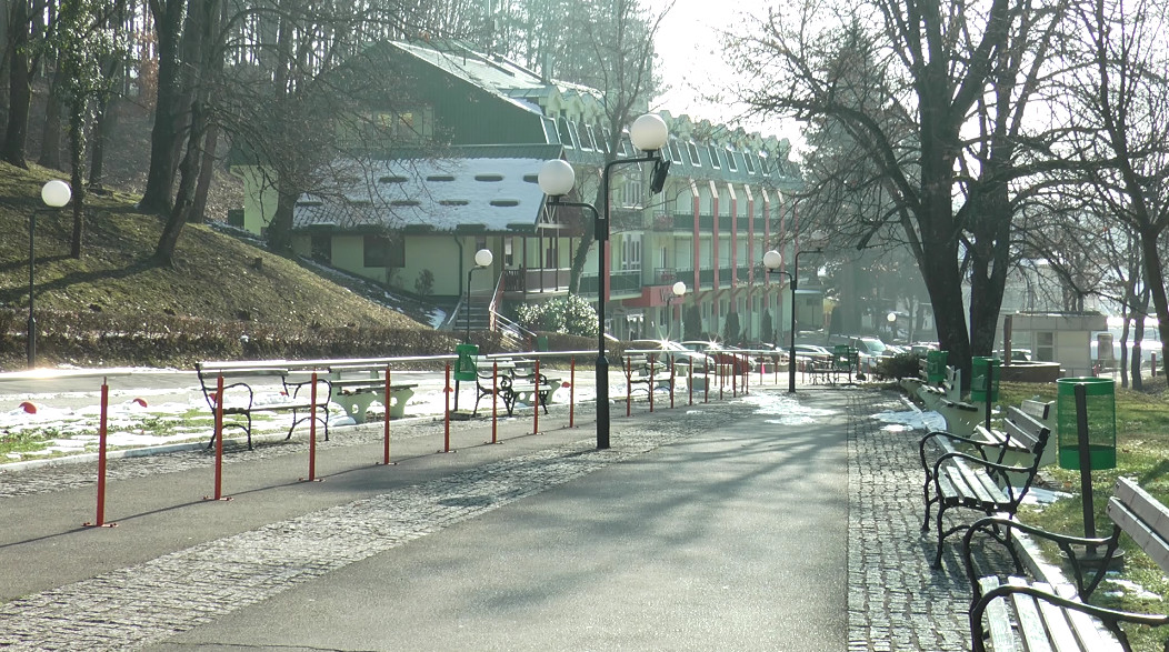 Miloš prodaje razrađen posao u banji Gornjoj Trepči kod Čačka / foto: RINA