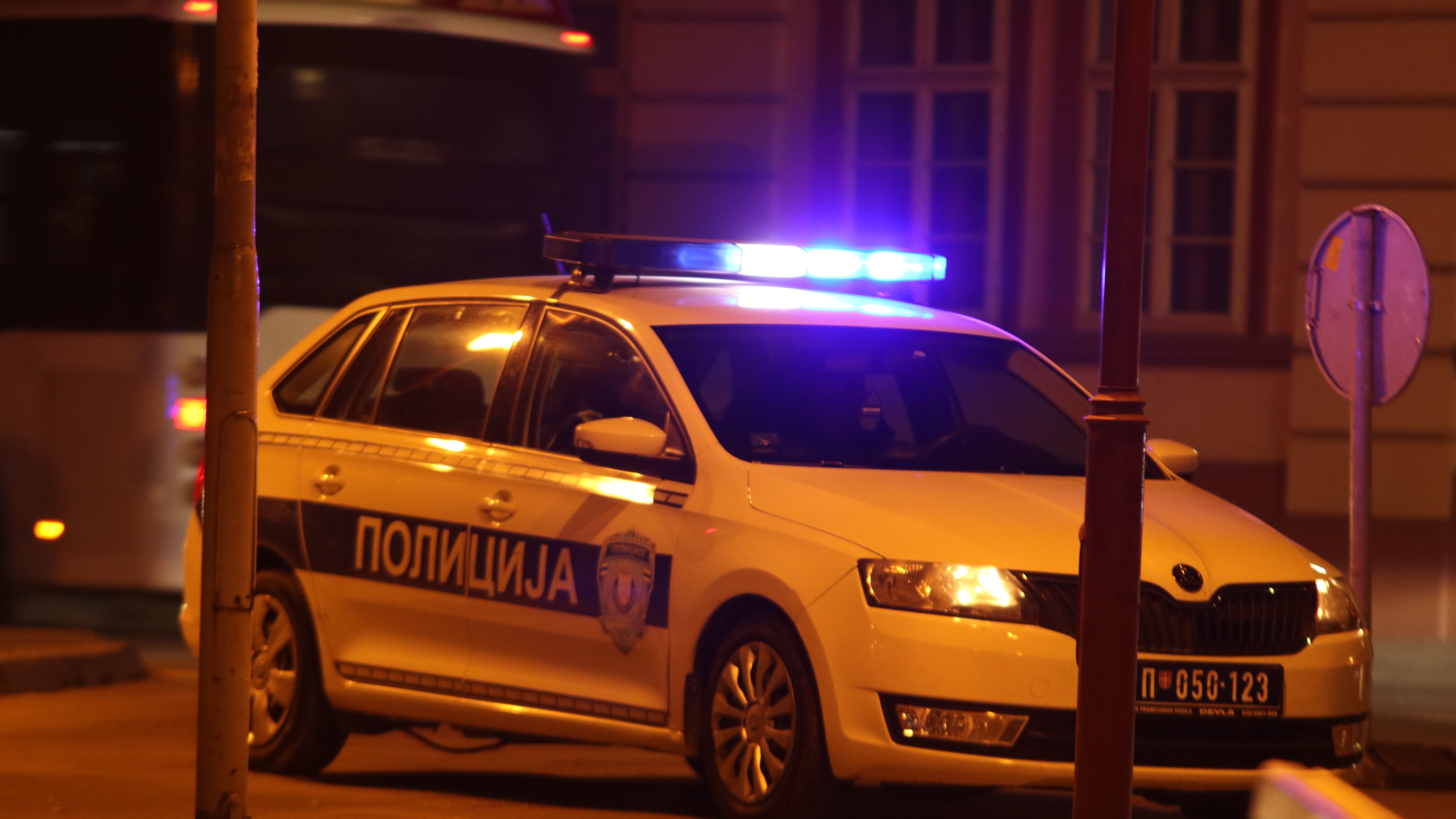 Ubijen muškarac u Priboju: Krvnički ga tokom noćnog provoda pretukao sugrađanin, napadač pobegao sa lica mesta