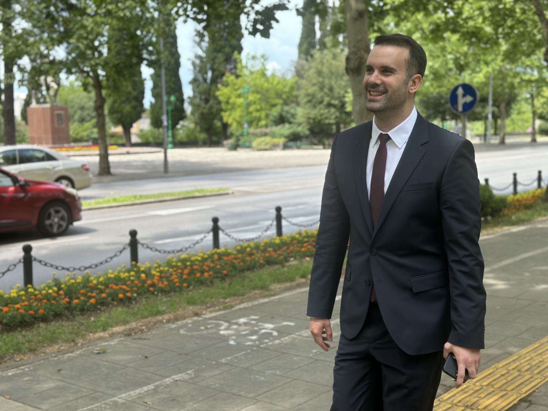 Milojko Spajić glasao u Podgorici: Ovo je imao da poruči lider Pokreta Evropa sad o aferi Do Kvon i o potencijalnim koalicionim partnerima (FOTO)(VIDEO)