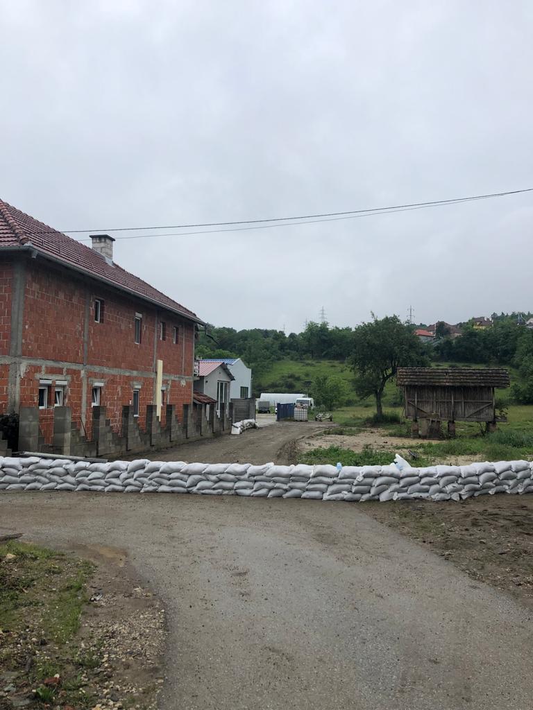 Pobesnele reke vratili u svoja korita, a sada se mirnije i spava/ Foto: RINA