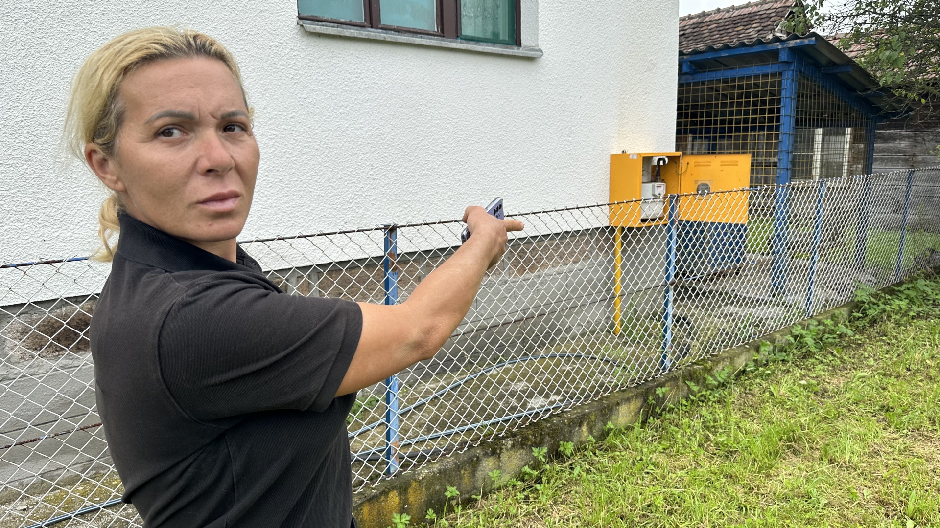 Svuda se širi miris gasa, selom zavladala panika / foto: RINA