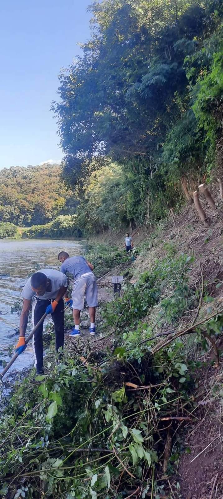 Čačani napravili ekipu Tigrovi i rade teške poslove koje drugi odbijaju / foto: Privatna arhiva