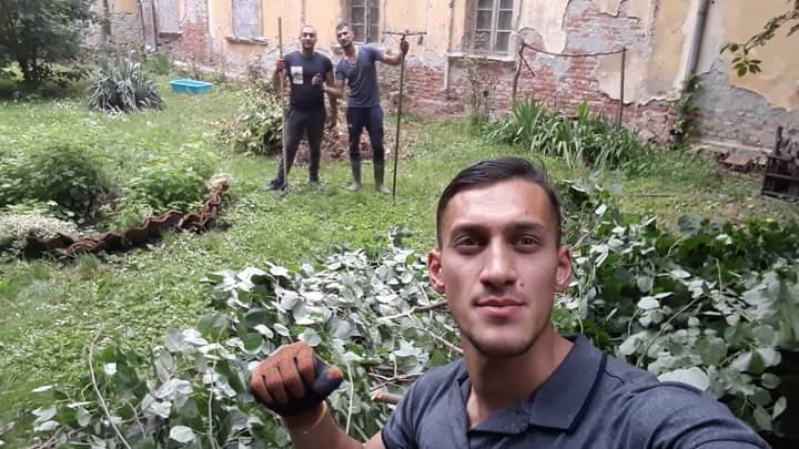 Čačani napravili ekipu Tigrovi i rade teške poslove koje drugi odbijaju / foto: Privatna arhiva
