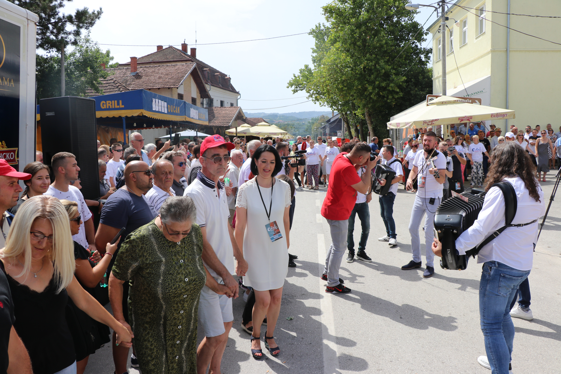 Ovo je prava srpska "seoska metropola", Pranjani pulsiraju od života a otvara im se i sala za veselja za 500 ljudi/ Foto: RINA