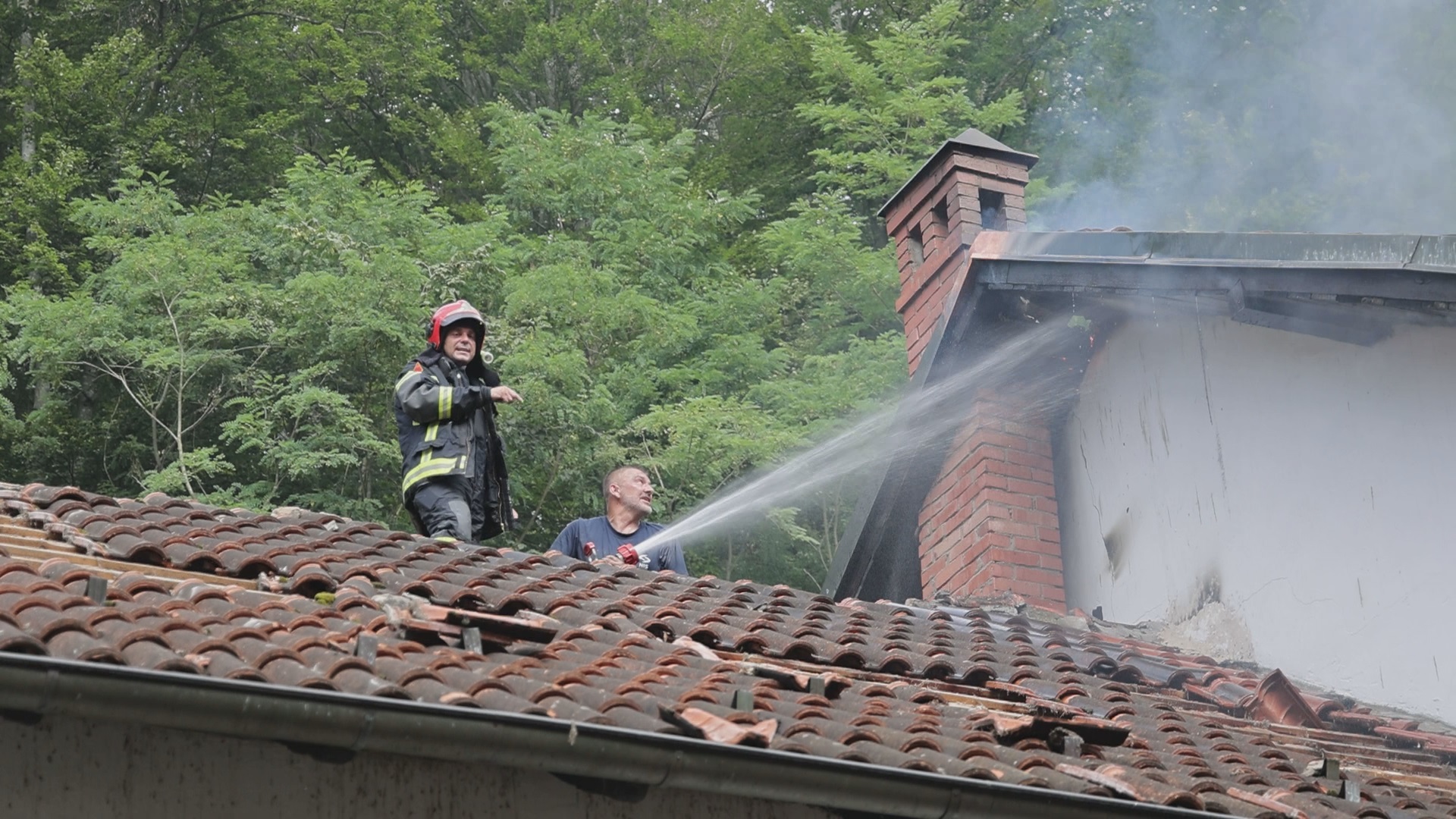 Nadležni apeluju na oprez svim vozačima koji se nadju na ovom putnom pravcu: Putari asfaltiraju deonicu od Raške do Novog Pazara, na snazi potpuna obustava/ Foto: RINA