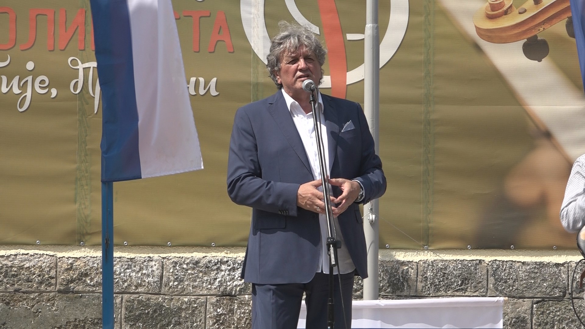 Počela je svetkovina, Pranjani su od sada najveselija varošica na Balkanu: Domaćin Sabora violinista Radoš Bajić poručio - vaše selo biće srpsko nacionalno blago (FOTO)
