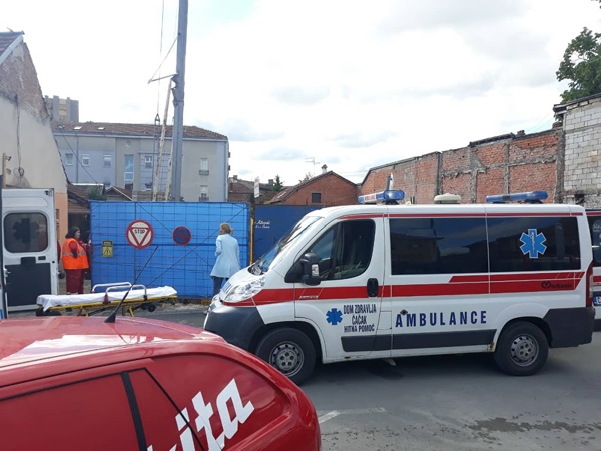 Iza sebe ostavio suprugu i troje dece: Sandžak tuguje, danas se sahranjuje Naser koji je stradao kada je u Beču pao sa zgrade na kojoj je radio