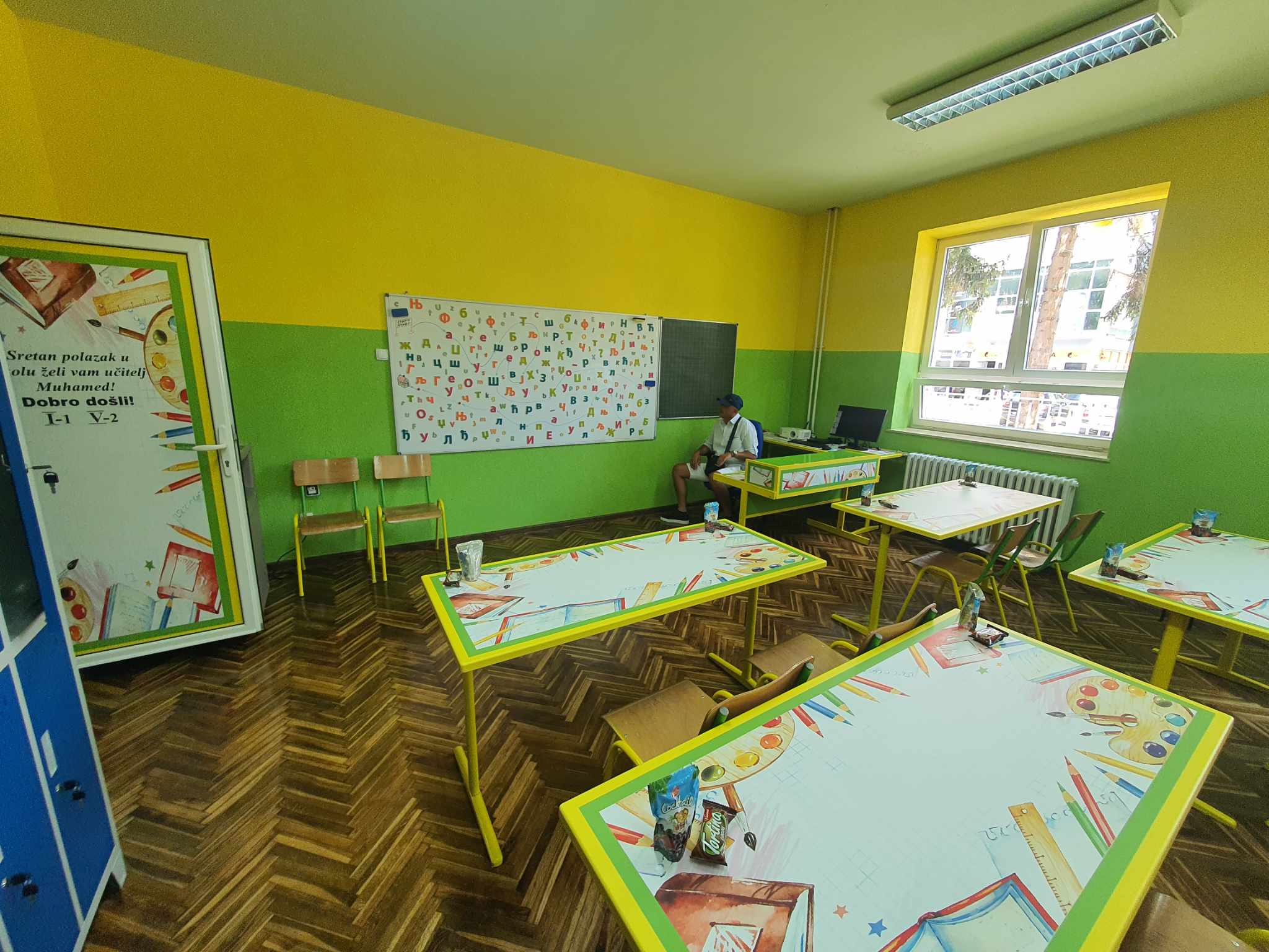 Učitelj Muhamed samoincijativno uredio učeniocu za svoje đake / foto: Privatna arhiva