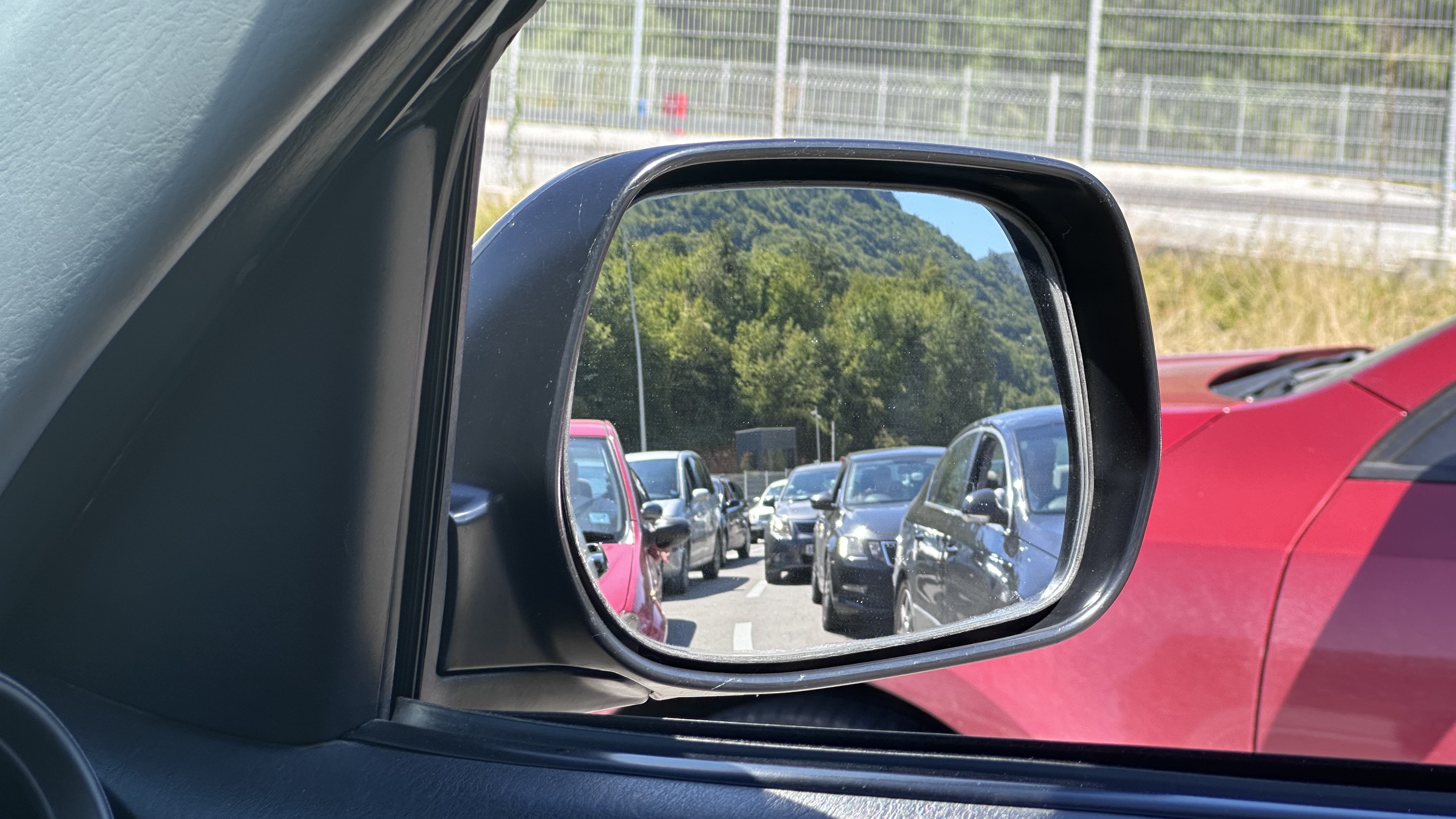 Na ulazu u Srbiju čeka se preko sat vremena / foto: RINA