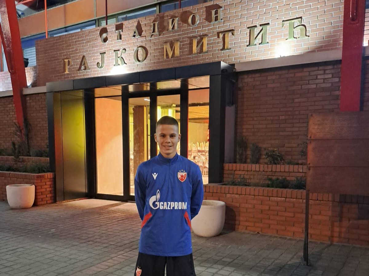 Jaman ima samo 12 godina, ali već je obukao dres Crvene Zvezde / foto: Privatna arhiva