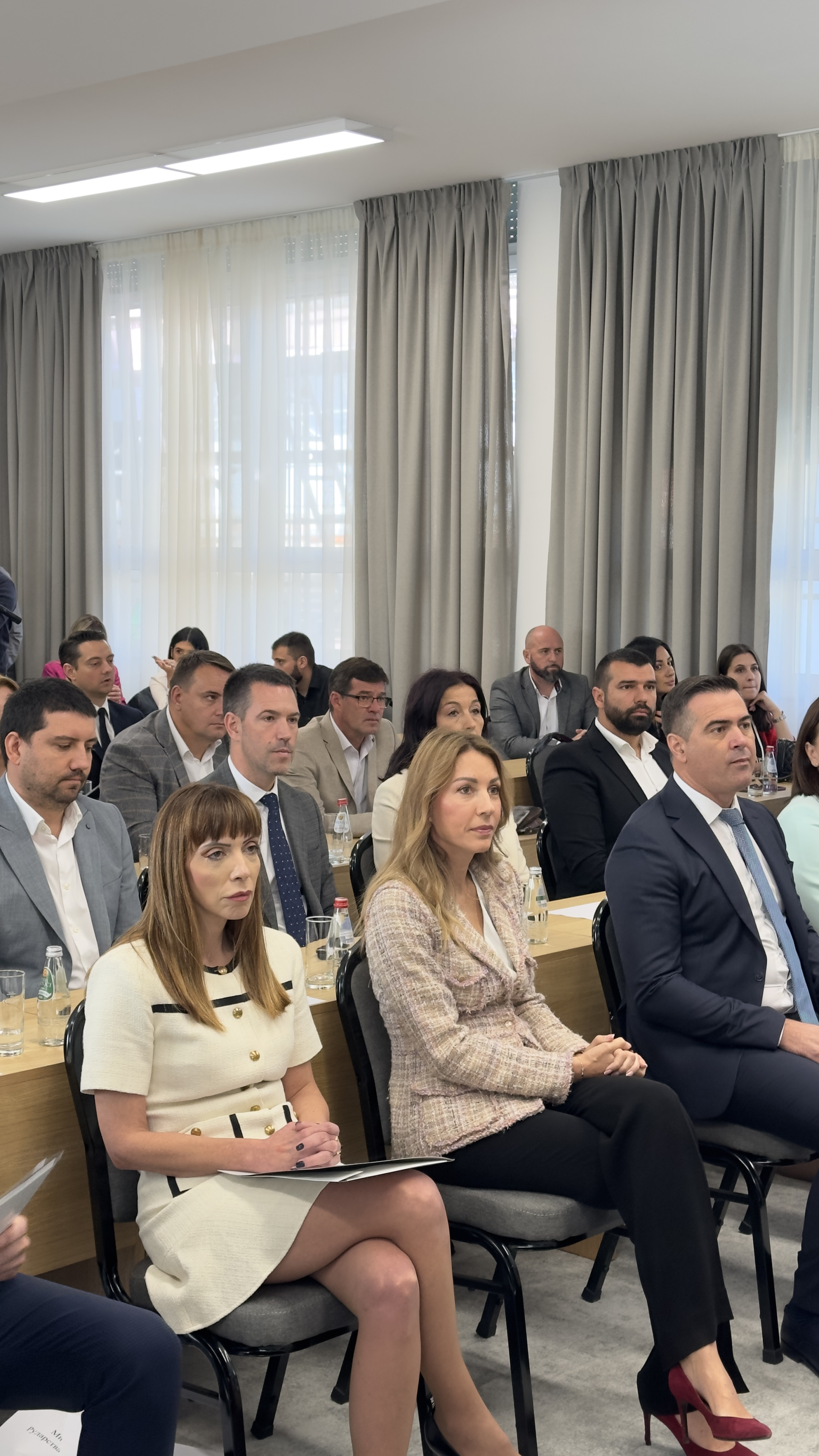 Duplo manja potrošnja i duplo manji računi za energiju u javnim objektima: U preko 20 lokalnih samouprava u Srbiji finansiraće se energetska sanacija objekata od javnog značaja (FOTO)(VIDEO)